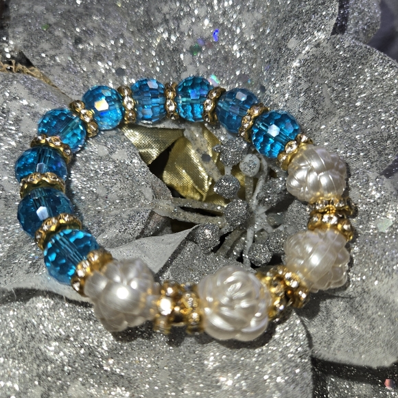 Fashion Jewelry I Aquamarine I Fire Fly Pebble I Bracelet - Picture 1 of 2